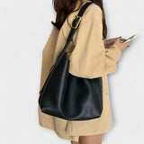 Mercedes Handbag