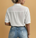 Athenea - Blusa floral con cuello en V